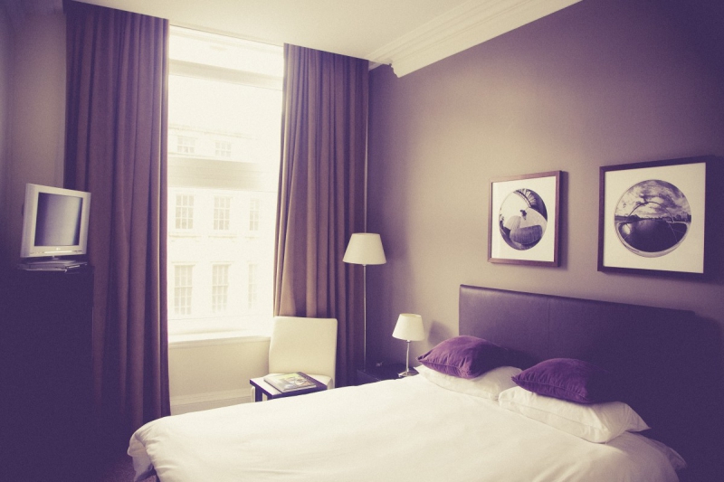chambre-hote-POURRIERES-min_gray_street_hotel_newcastle_upon_tyne_england_uk_urban_united_kingdom_architecture-1084297